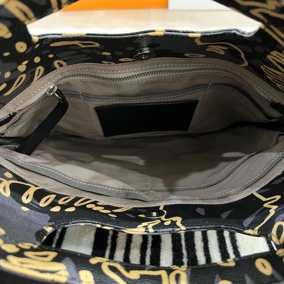 RARE Vivienne Westwood Abstract Floral Print Slim Foldable Leather Messenger Bag - Picture 8 of 12